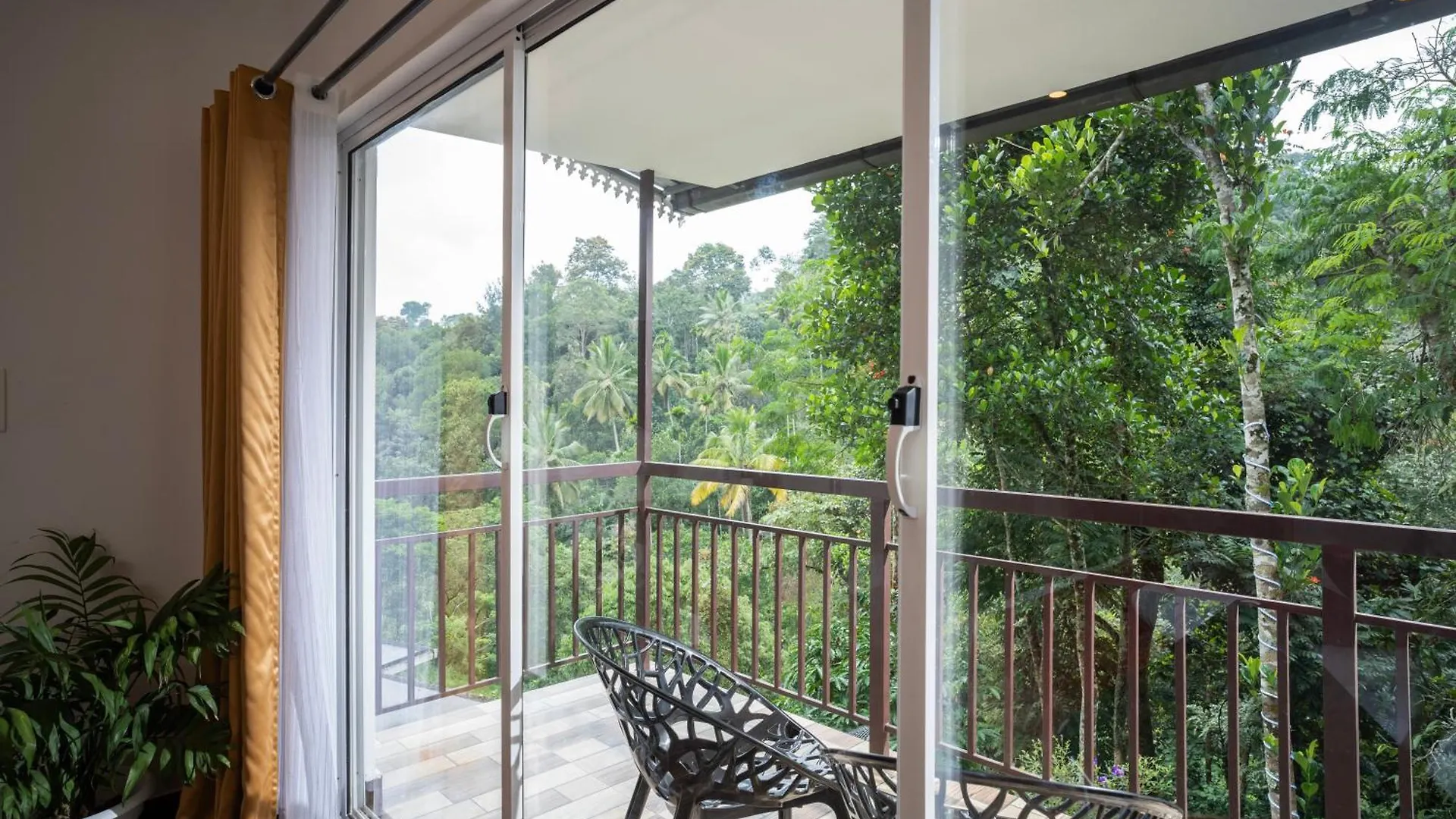 Resort Wild Poetry Hotel Munnar