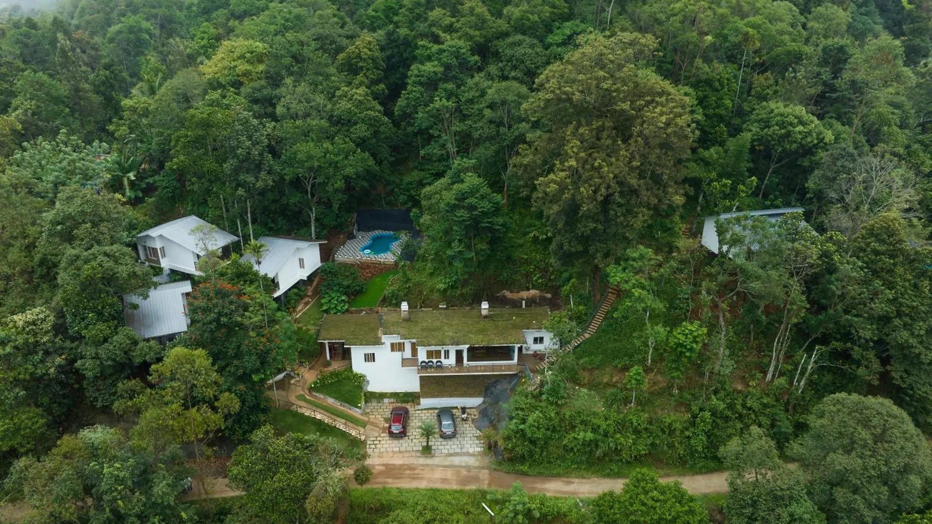 Wild Poetry Hotel Munnar Resort
