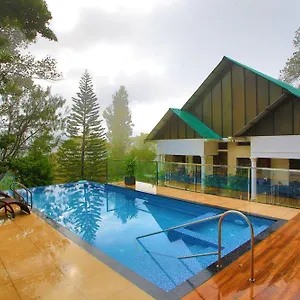 Chithirapuram Palace Resort