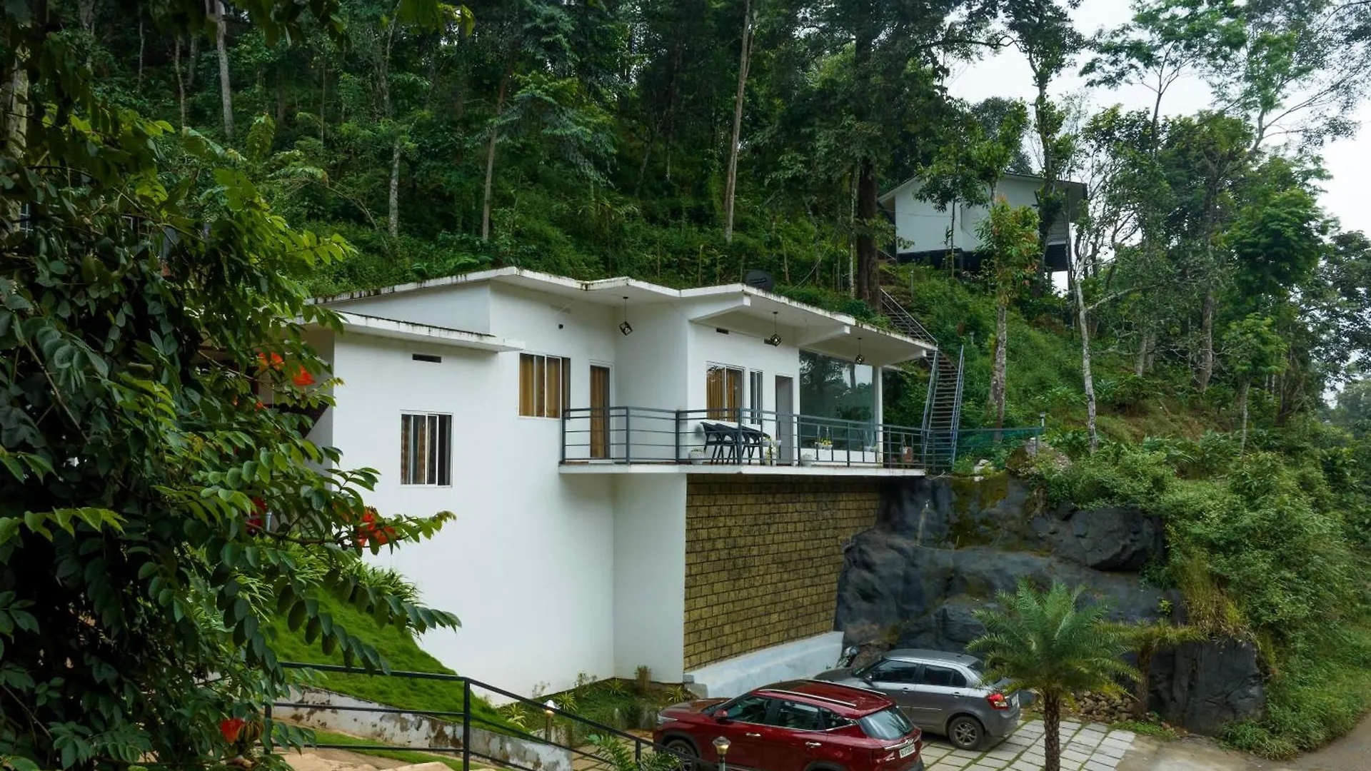 Wild Poetry Hotel Munnar Resort